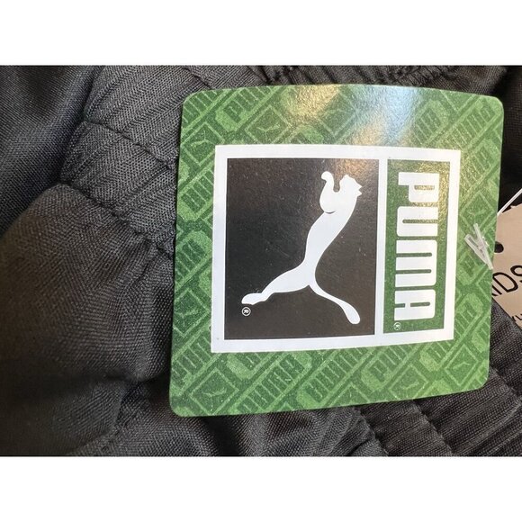 Puma Boy’s Shorts Medium Black White Above Knee Length Pockets Elastic Waist - Picture 5 of 5